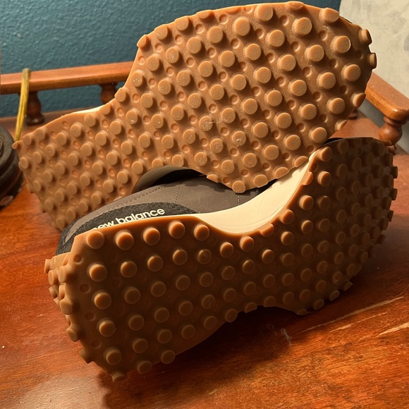 NWOB New Balance 327’s (SOLD OUT) - Picture 10 of 10